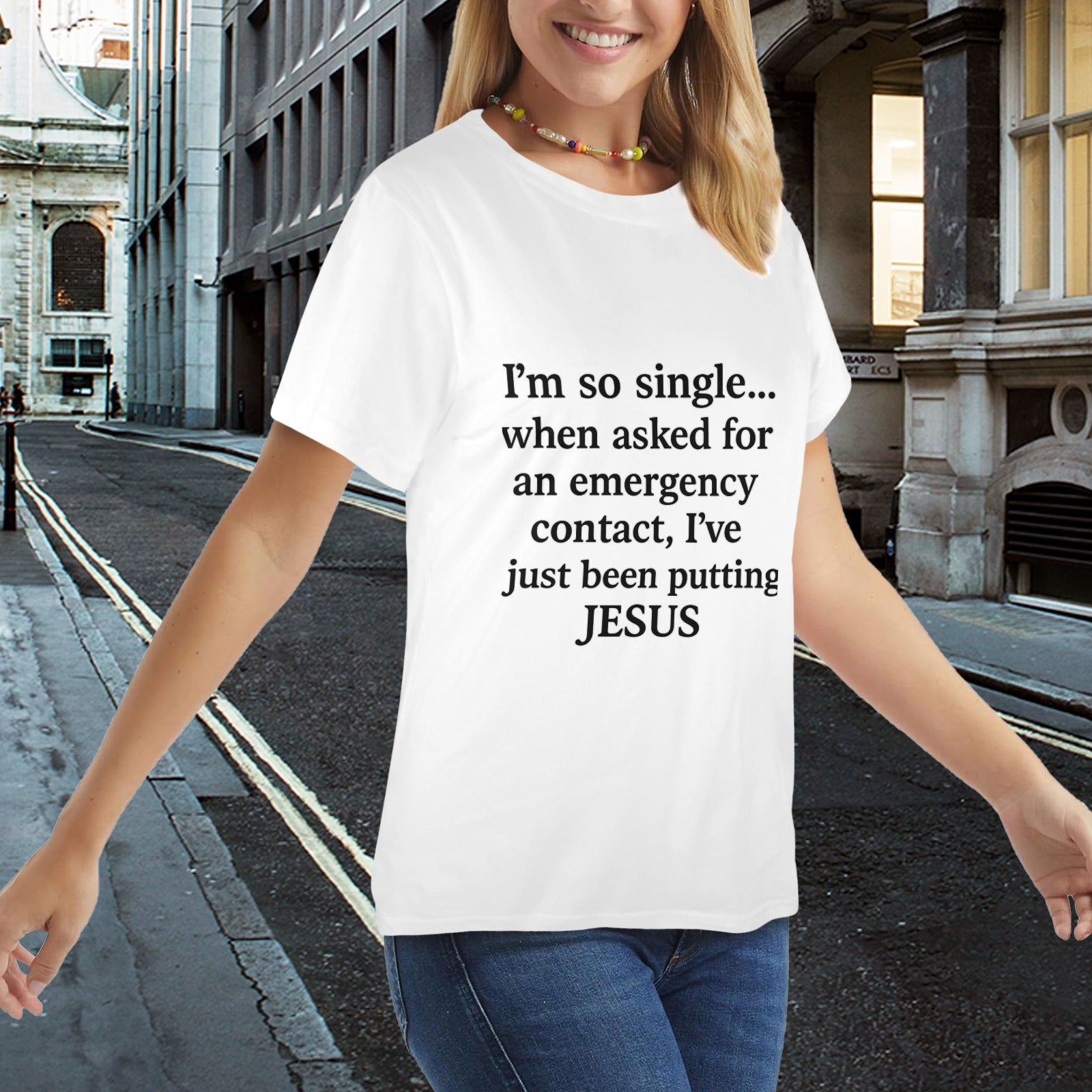 New Women's T-Shirt in USA Size Front Print （Made in USA，Ships to USA Only）I'M SO SINGLE